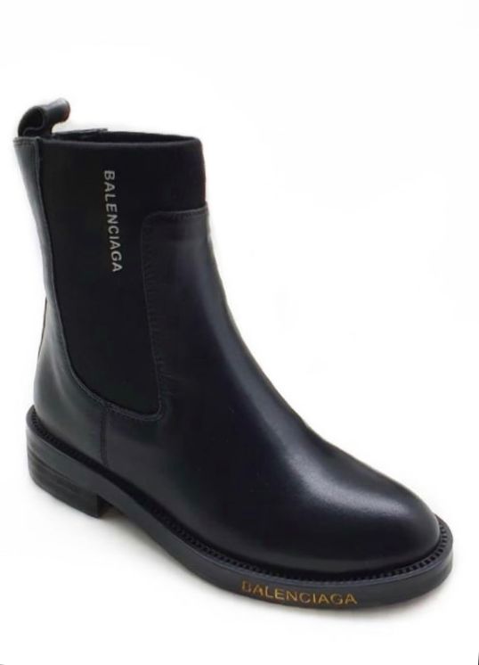 botinki-balenciaga-chernye_f10149850