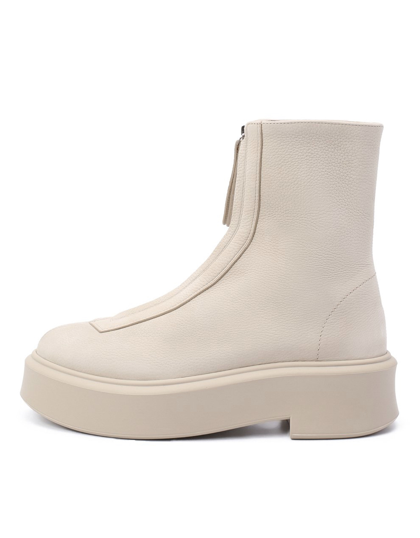 botinki-the-row-zipped-boot-i-bezhevye2_f10149750