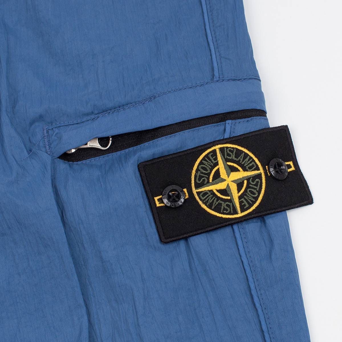 dzhinsy-stone-island-nylon-metal-sinie3_f10351120