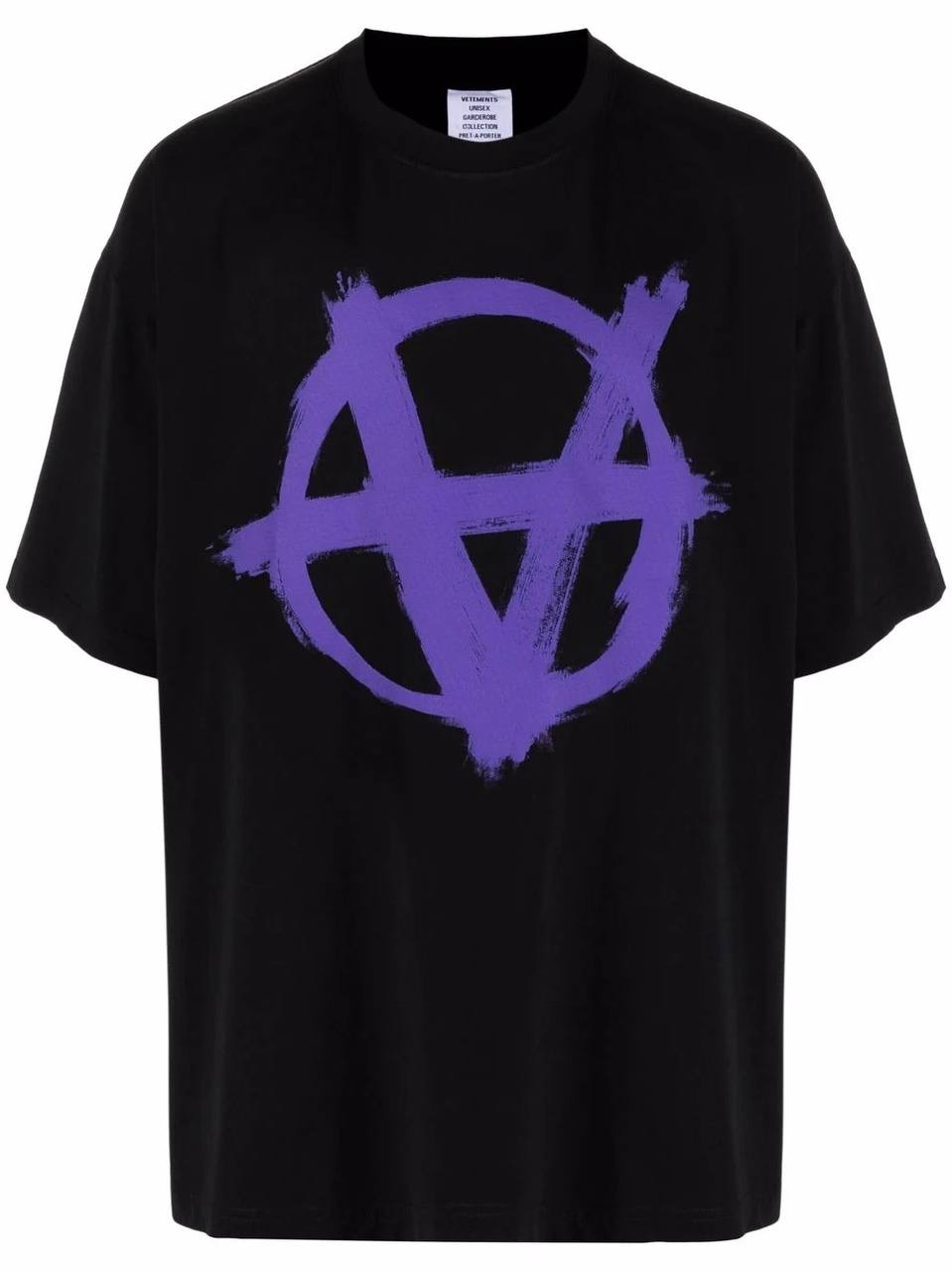 futbolka-vetements-chernaya_f10323080