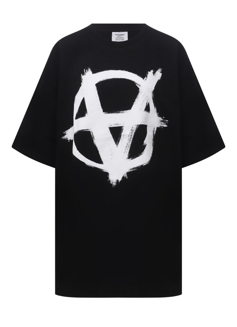 futbolka-vetements-chernaya_m10319730