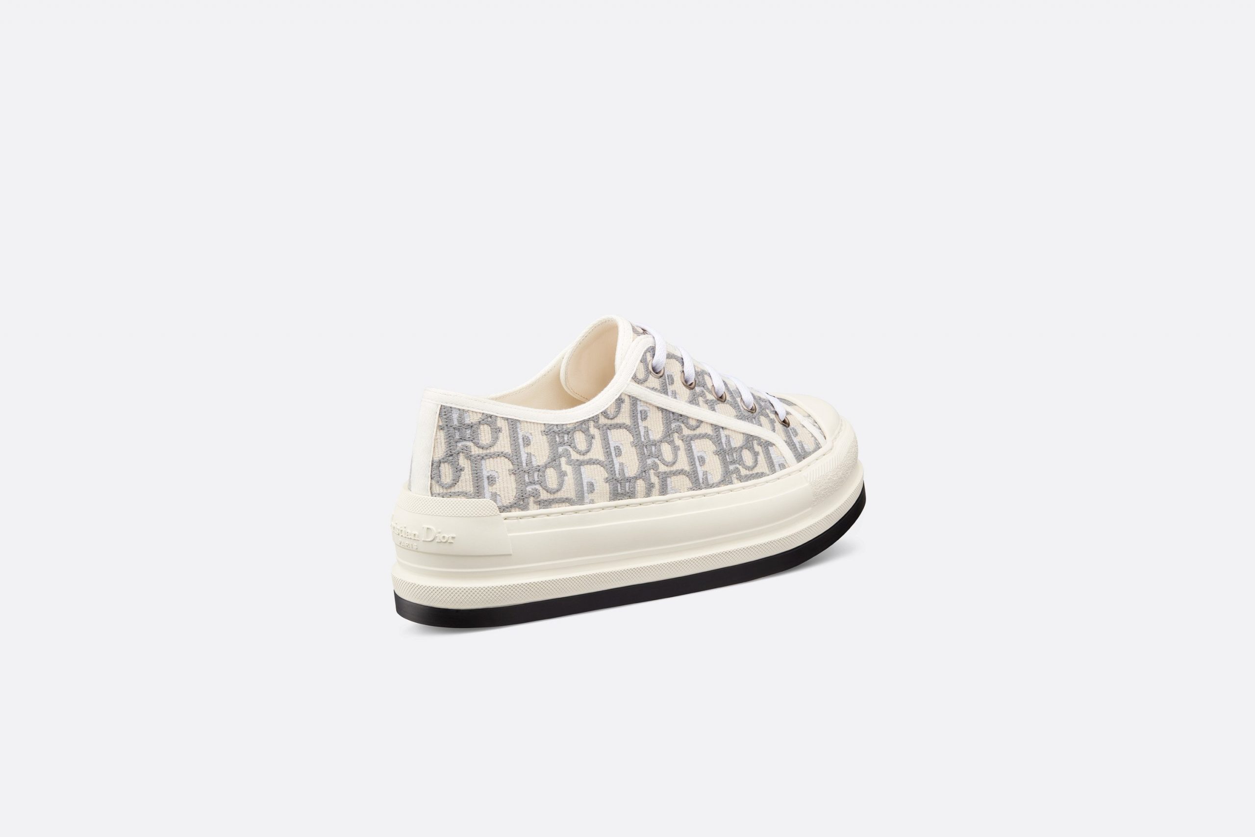 kedy-dior-walk-serye2_f10335480-scaled
