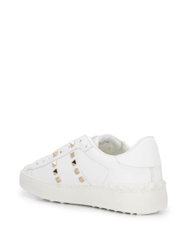 kedy-valentino-rockstud-untitled-belye2_f10134790