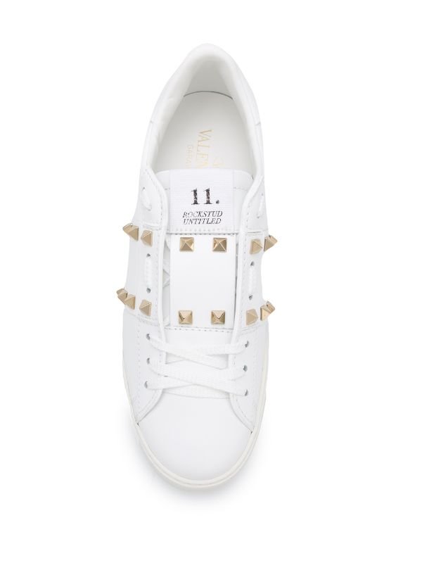 kedy-valentino-rockstud-untitled-belye3_f10134790