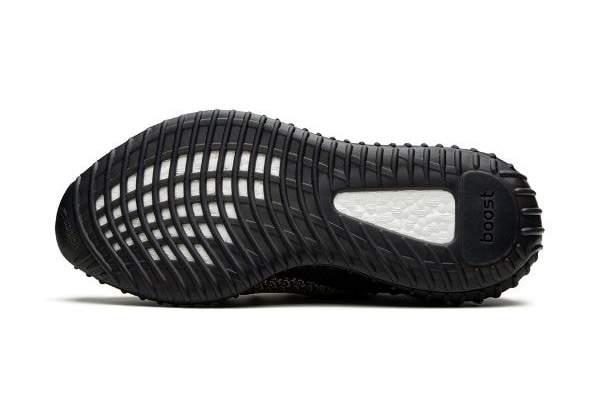 krossovki-adidas-yecheil-yeezy-boost-350-v2-chernye3_f1094280