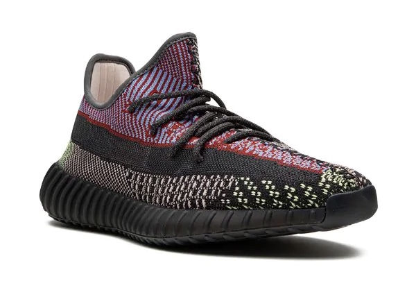 krossovki-adidas-yecheil-yeezy-boost-350-v2-chernye_f1094280