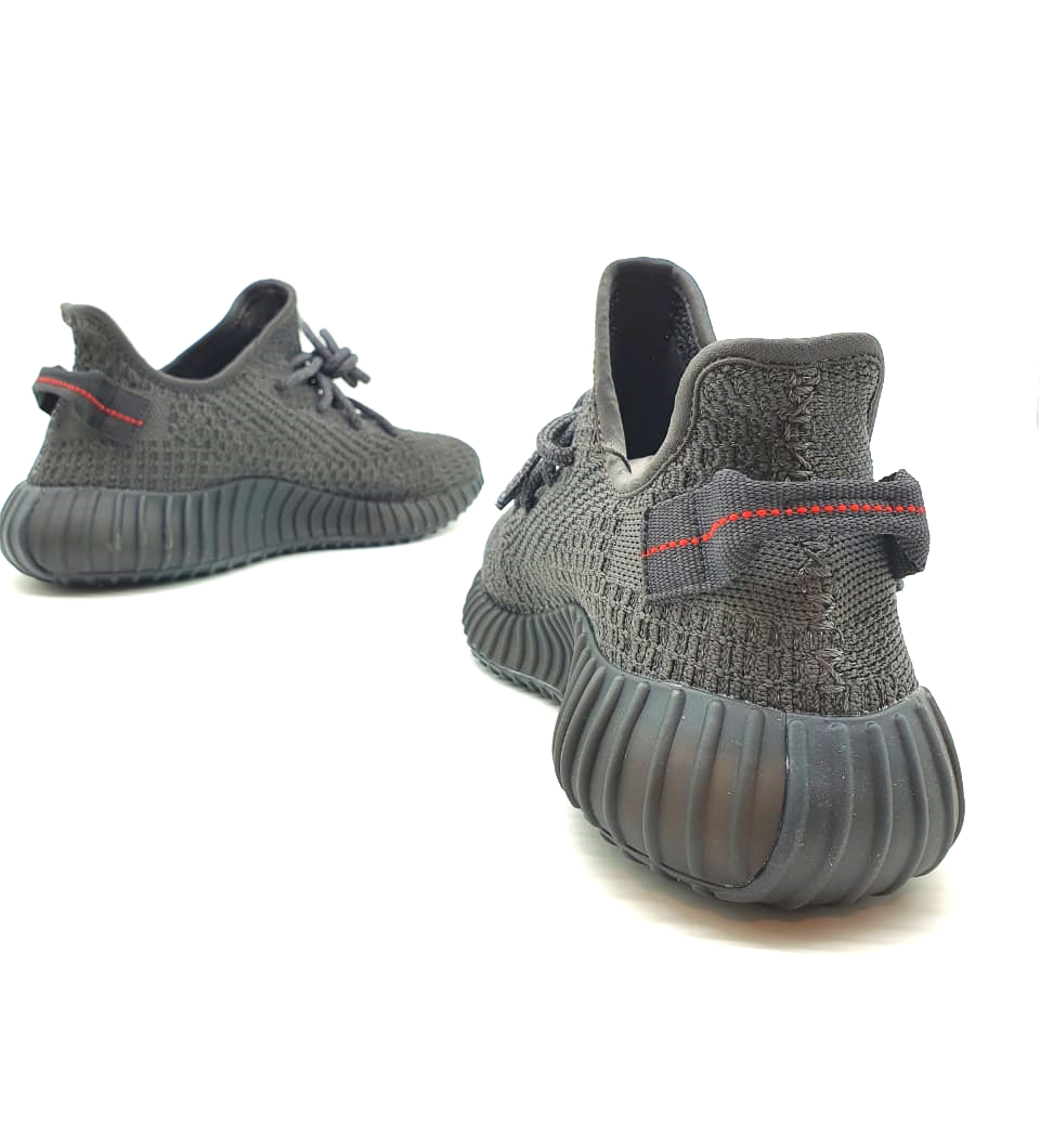 krossovki-adidas-yeezy-adidas-x-yeezy-boost-350-v2-core-black-red1_m1032510