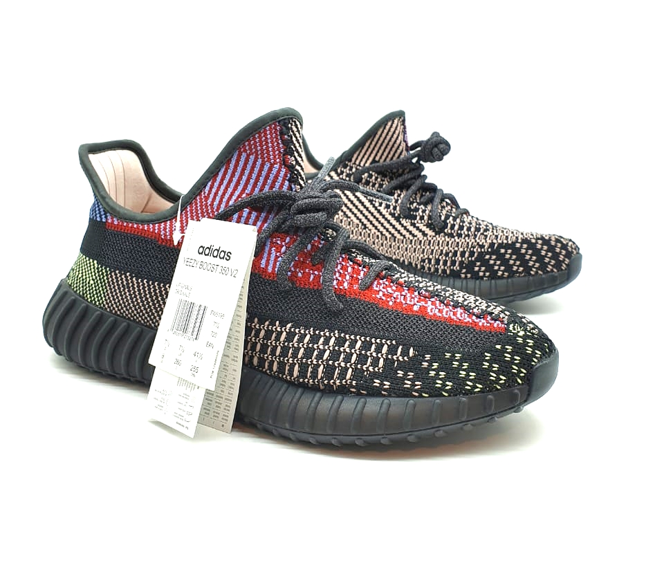 krossovki-adidas-yeezy-adidas-x-yeezy-boost-350-v2-core-black-red_m1032500