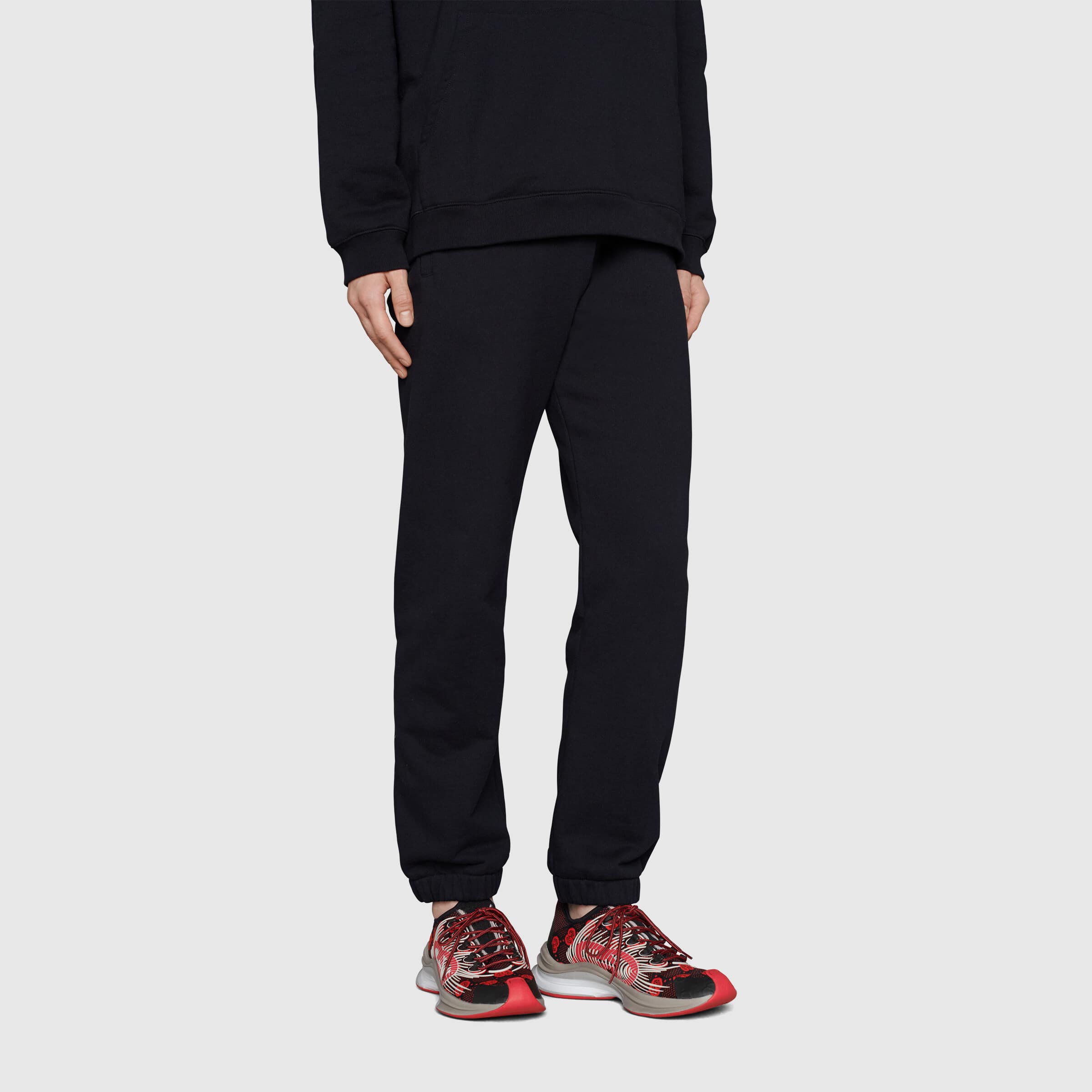 krossovki-gucci-run-chernye4_m10241890