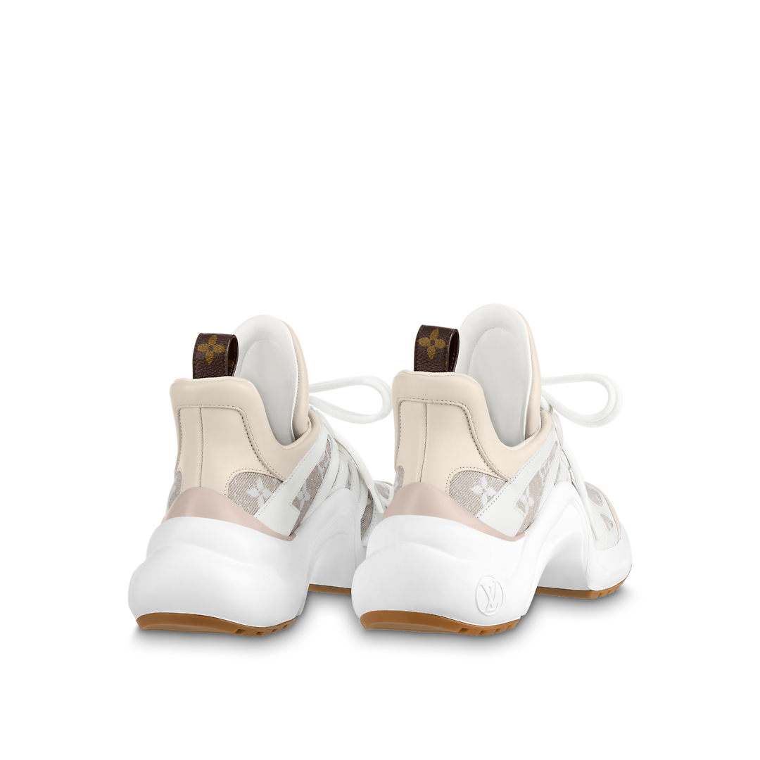 krossovki-louis-vuitton-lv-archlight-bezhevye4_f10323830