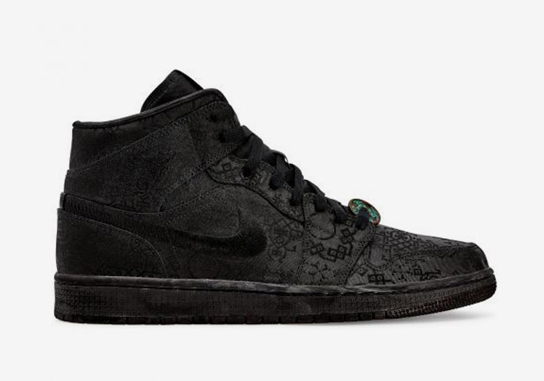 krossovki-nike-air-jordan-1-mid-chernye1_f10314930