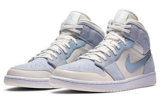 krossovki-nike-air-jordan-1-mid-gs-golubye_f10195800