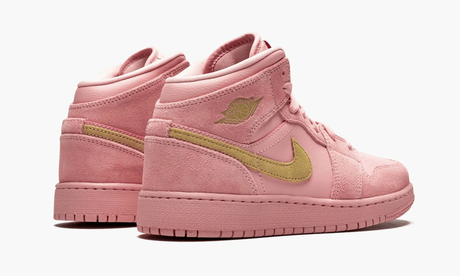 krossovki-nike-air-jordan-1-mid-se-gs-rozovye2_f10196500