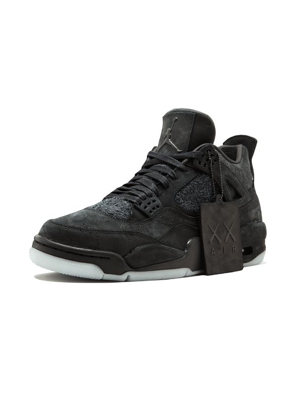 krossovki-nike-air-jordan-4-retro-kaws-chernye3_m10291470