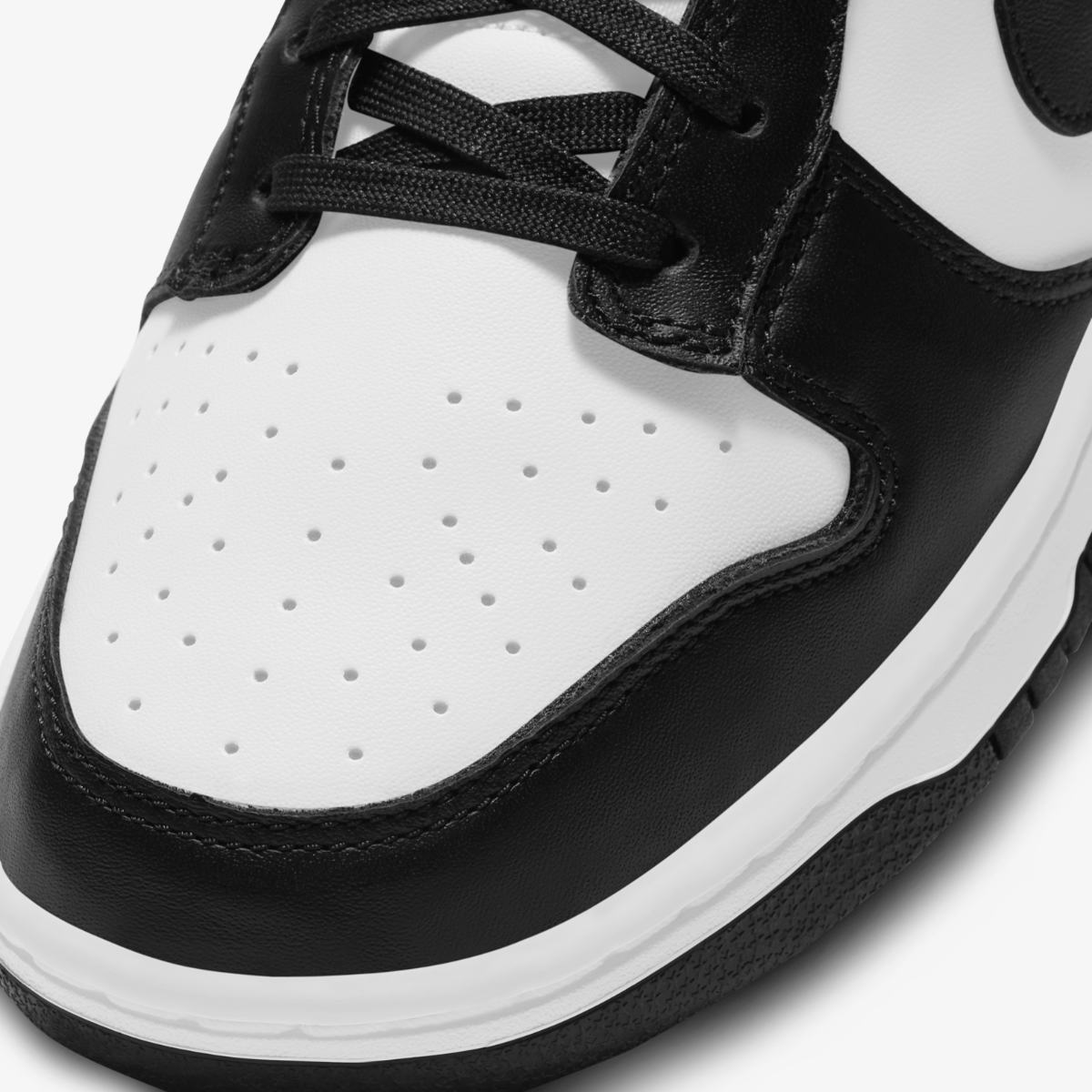 krossovki-nike-dunk-low-retro-white-black-belye2_m10231950
