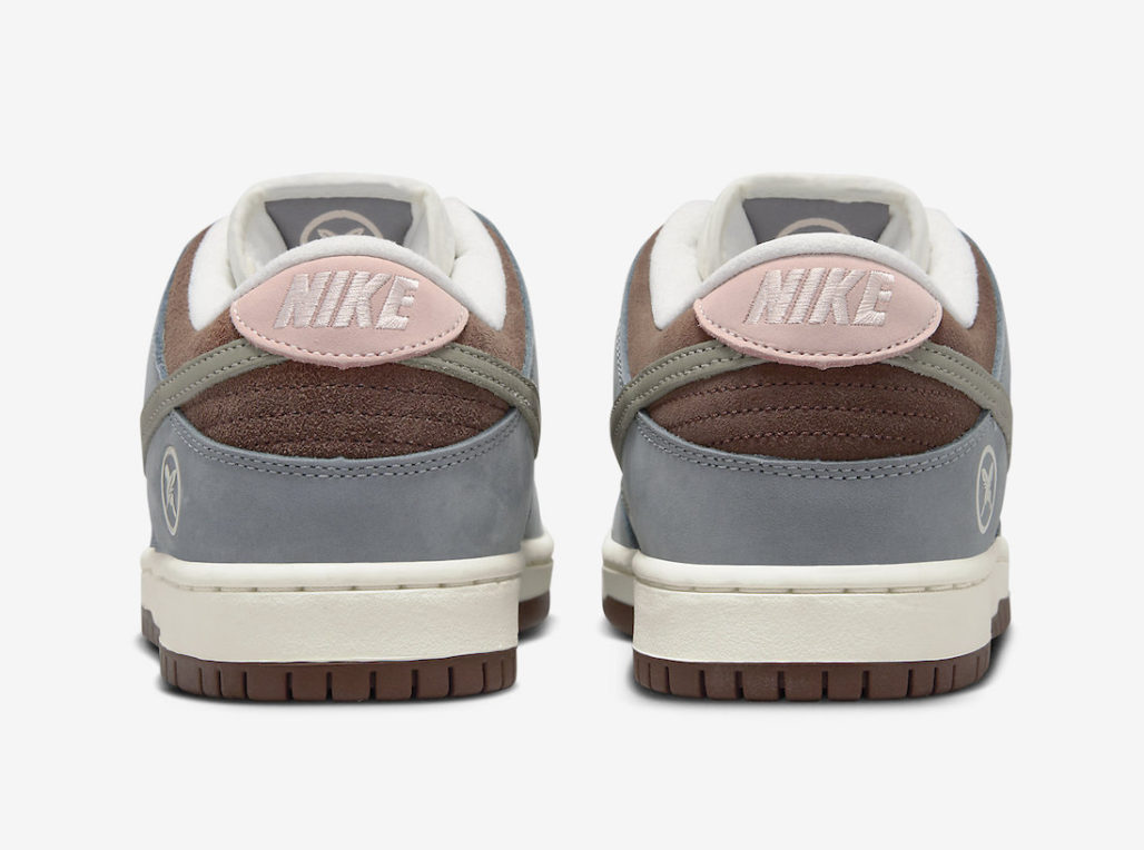 krossovki-nike-dunk-low-sb-x-yuto-horigome-serye4_f10358480