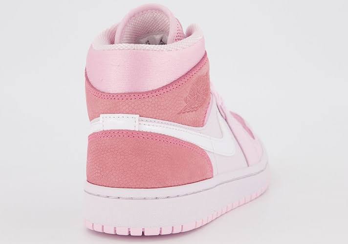 krossovki-nike-jordan-1-retro-mid-digital-pink-rozovye1_f10195820