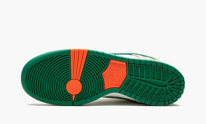krossovki-nike-sb-dunk-low-bezhevye4_m10355450