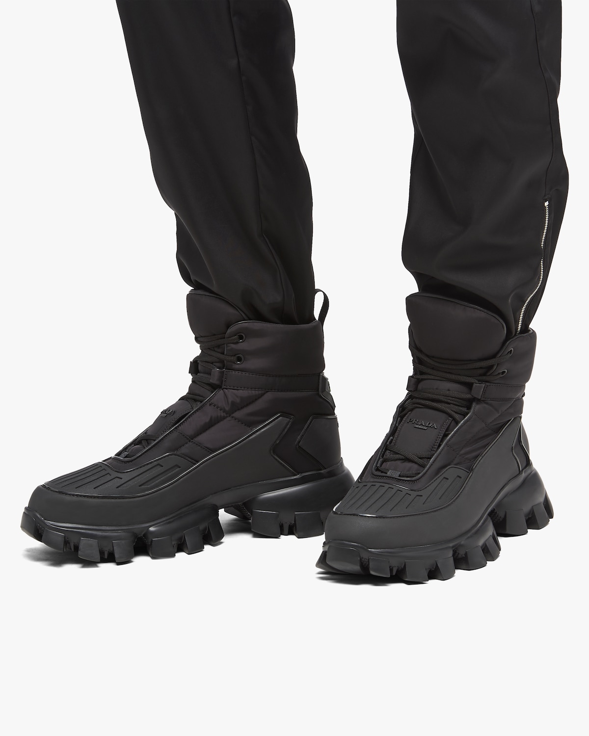 krossovki-prada-cloudbust-thunder-chernye4_m10188820