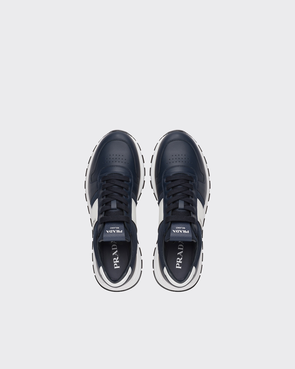 krossovki-prada-prax-01-chernye2_m10304980