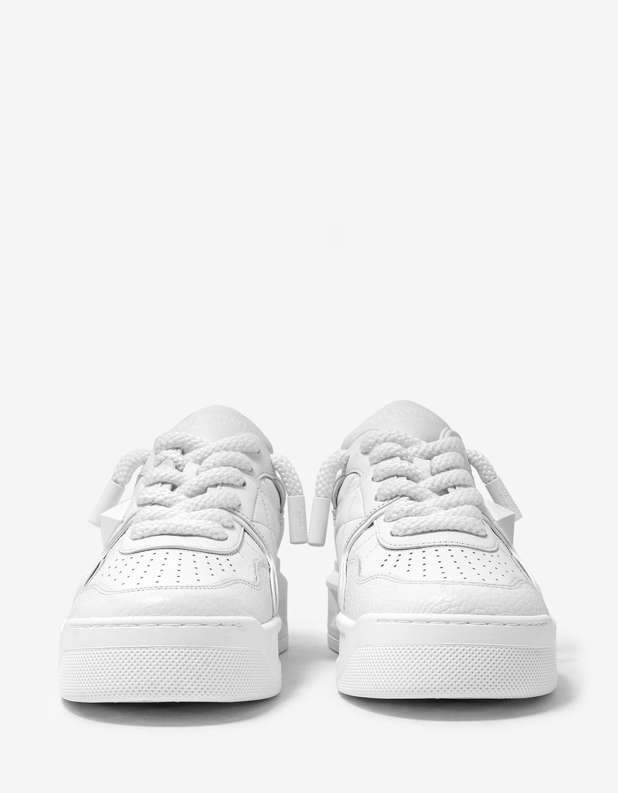 krossovki-valentino-one-stud-xl-belye3_f10331040