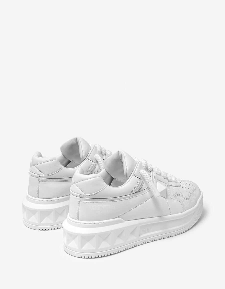 krossovki-valentino-one-stud-xl-belye4_f10331040