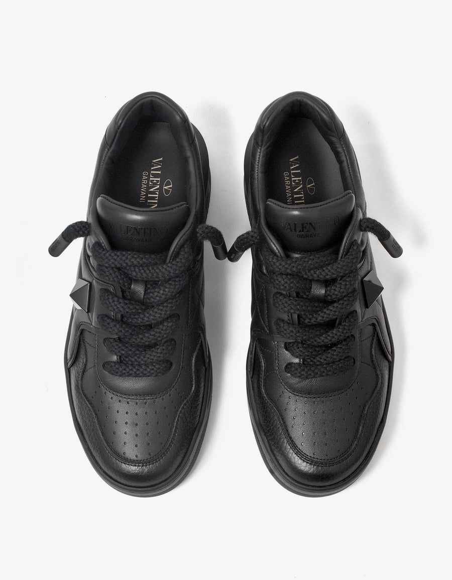 krossovki-valentino-one-stud-xl-chernye4_f10331030