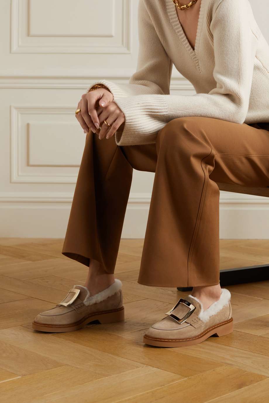 lofery-roger-vivier-viv-rangers-bezhevye1_f10276610