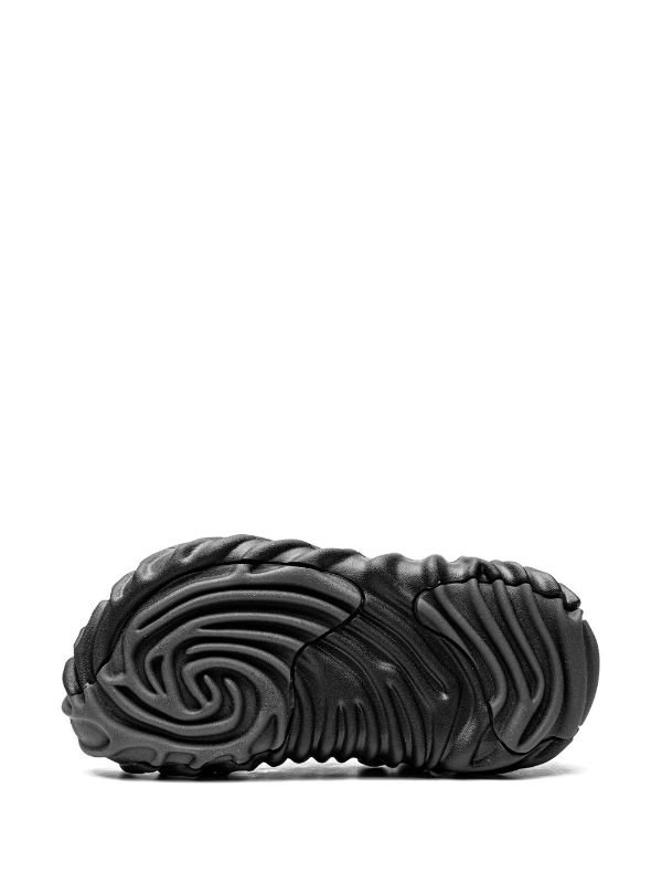 sabo-salehe-bembury-x-crocs-pollex-chernye2_f10333590