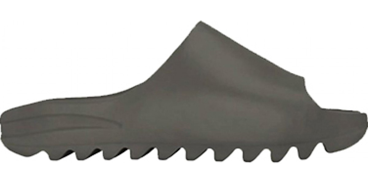 shlepanczy-adidas-originals-yeezy-slide-chernye_m10251850