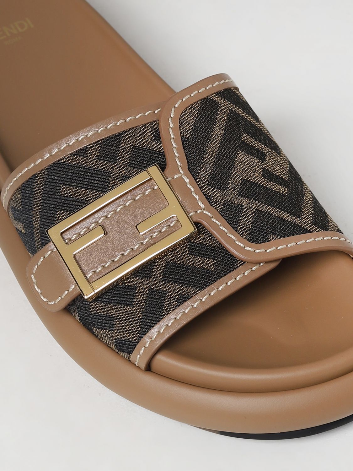 shlepanczy-fendi-korichnevye1_f10327820