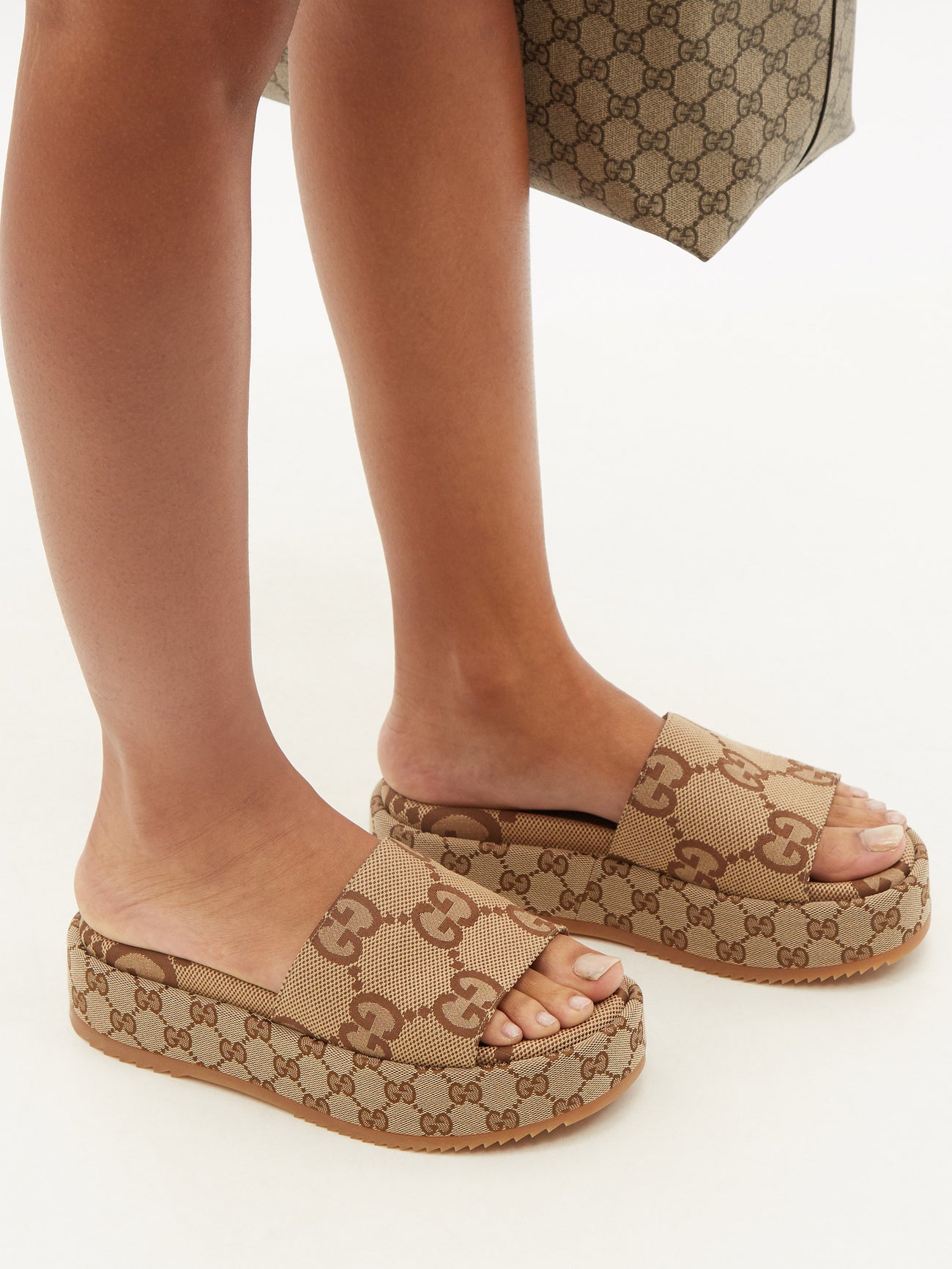 shlepanczy-gucci-original-gg-bezhevye1_f10221210
