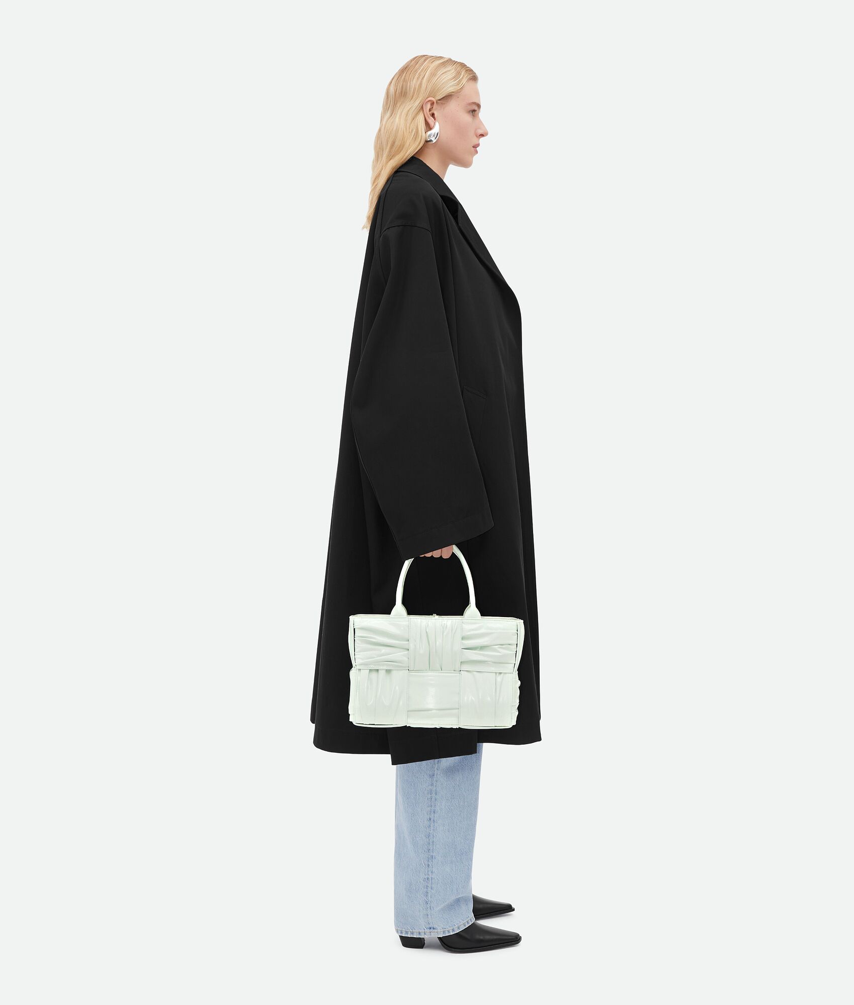 sumka-bottega-veneta-arco-belaya2_n10320630