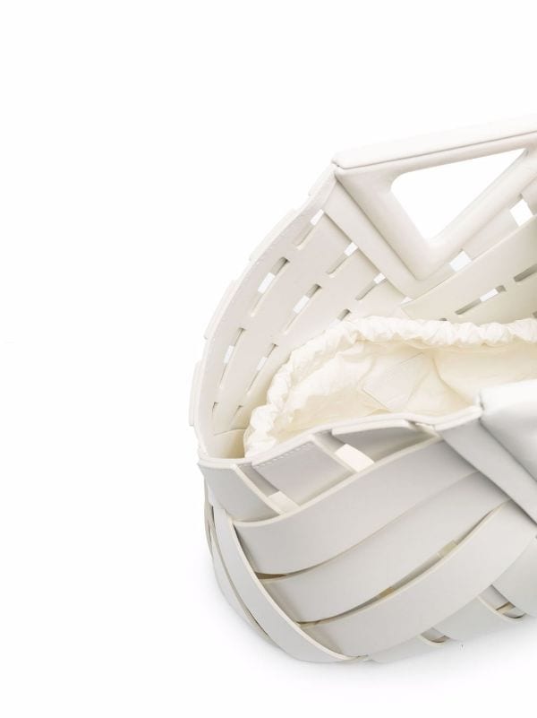 sumka-bottega-veneta-point-basket-belaya4_n10230090