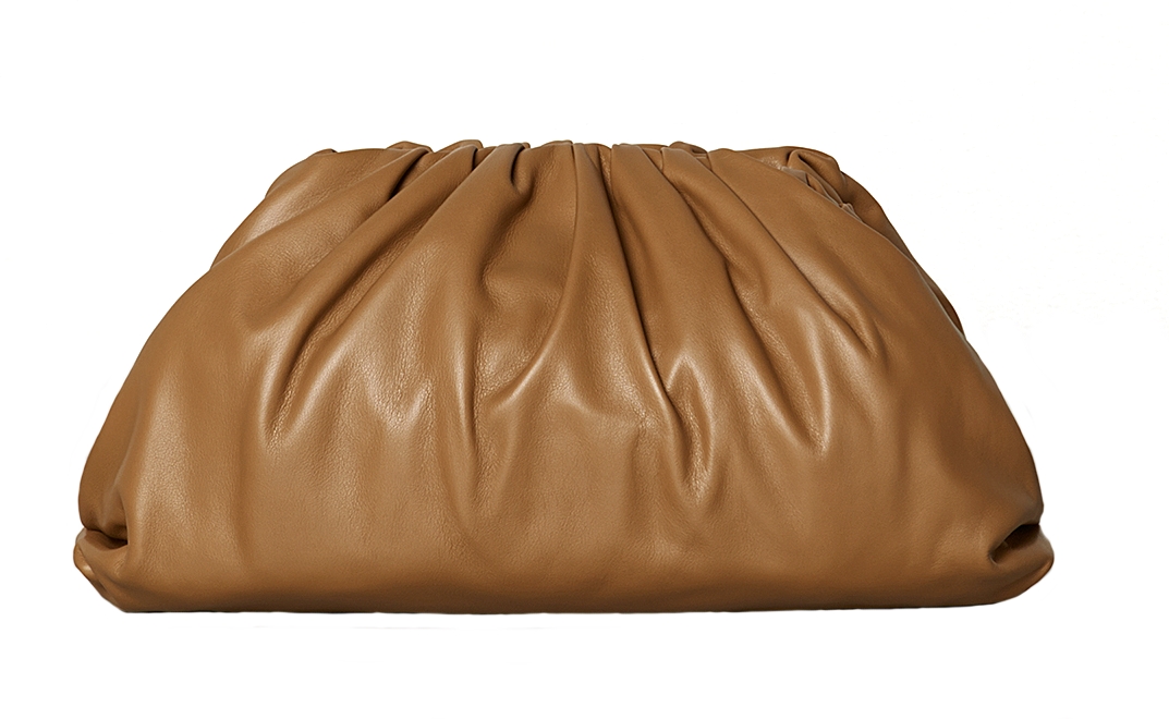 sumka-bottega-veneta-pouch_n1039320