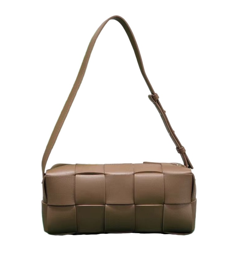 sumka-bottega-veneta-small-brick-cassette-korichnevaya_n10320510