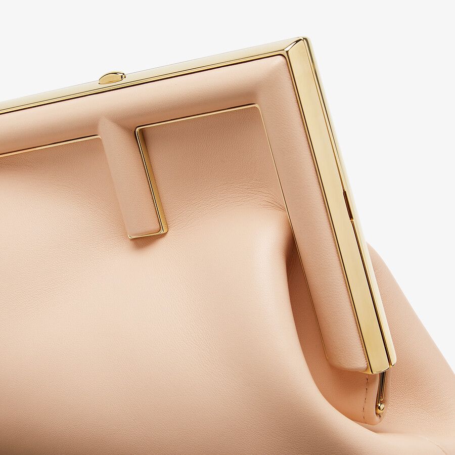 sumka-fendi-first-kremovaya4_n10162990