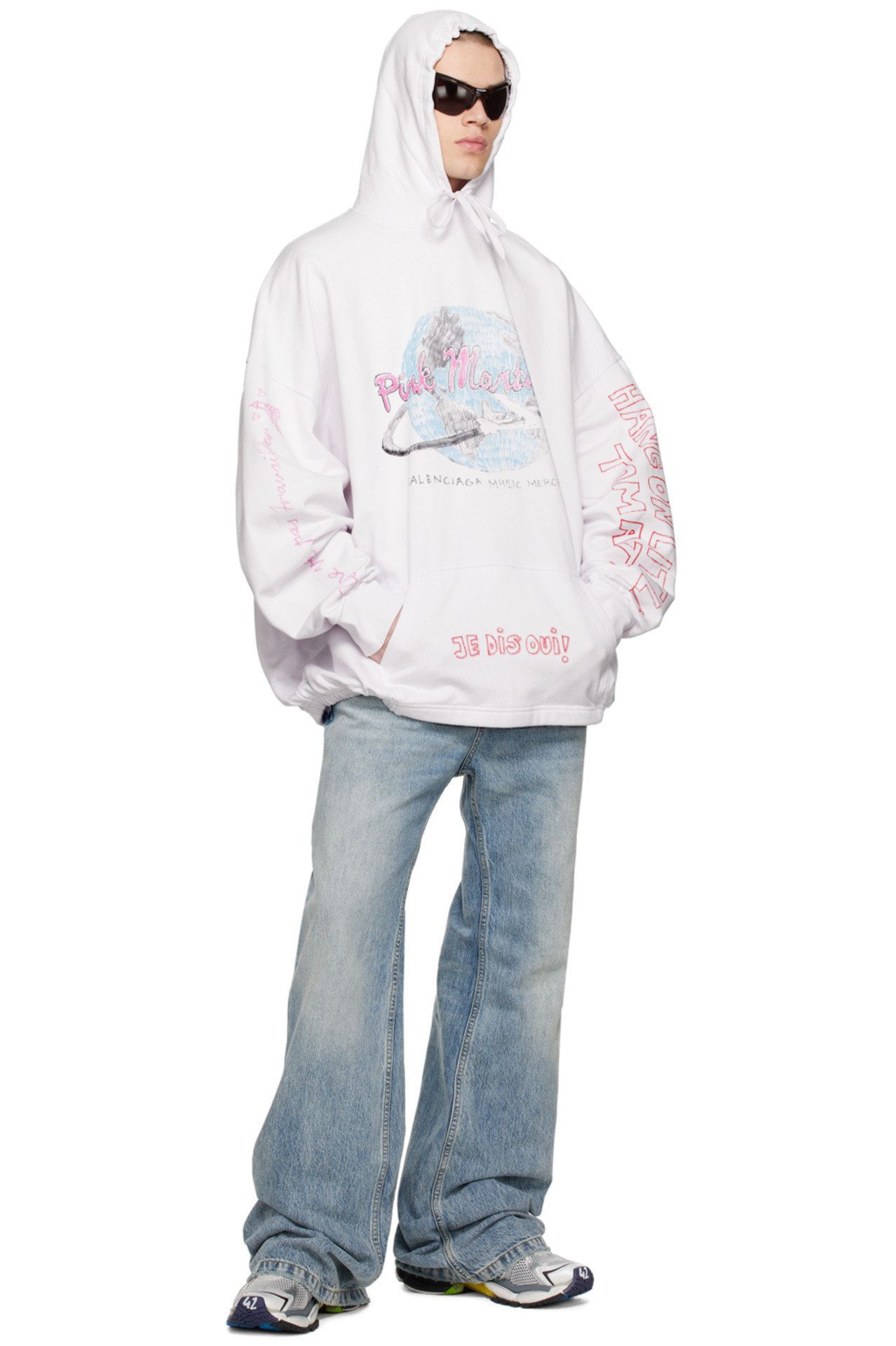 tolstovka-balenciaga-martini-edition-belaya4_m10313220