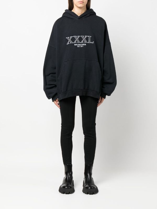 tolstovka-balenciaga-xxxl-oversized-chernaya2_m10313210