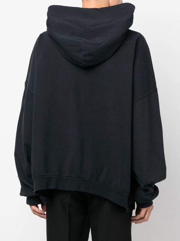 tolstovka-balenciaga-xxxl-oversized-chernaya4_m10313210