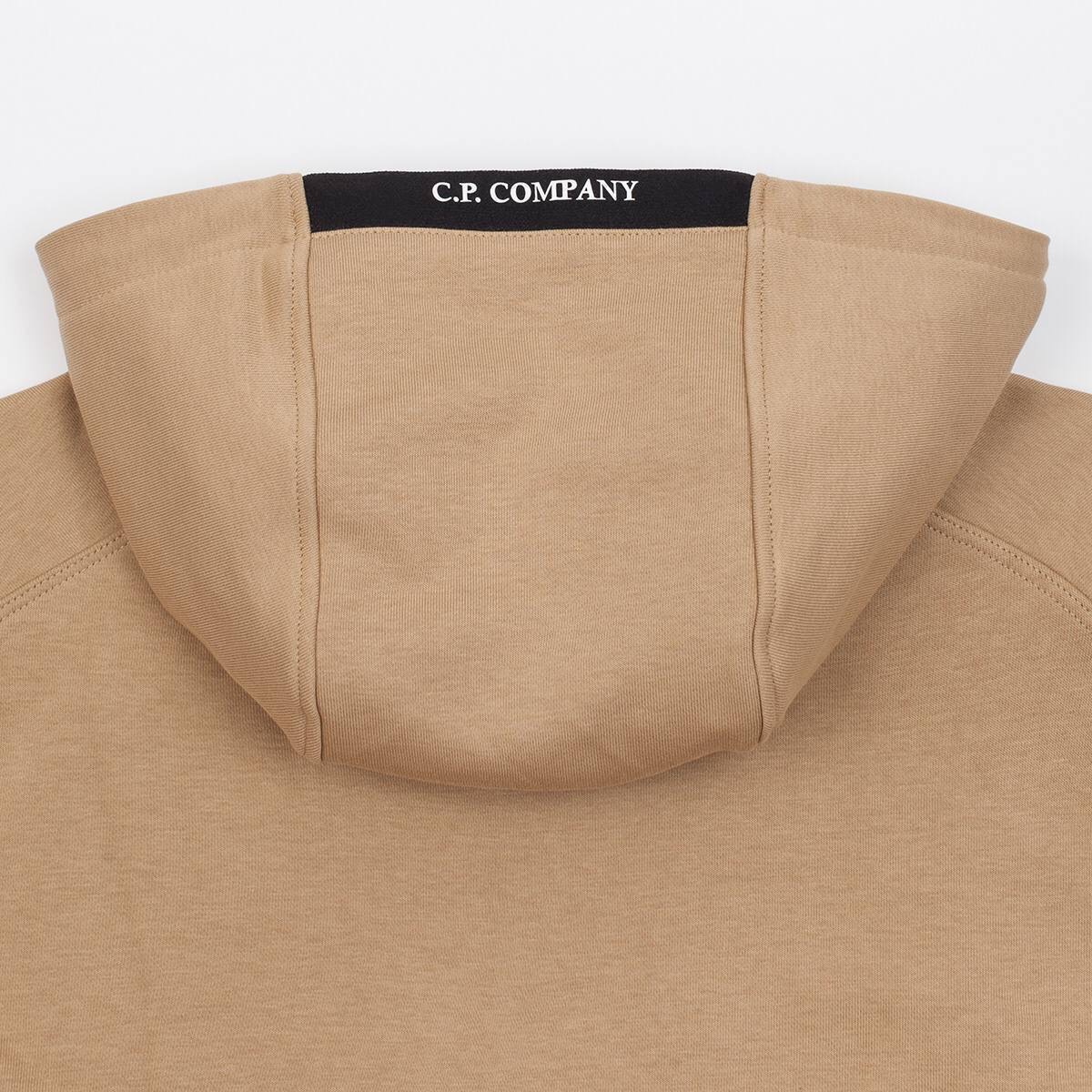 tolstovka-c.p.-company-ul-bezhevaya2_m10315700