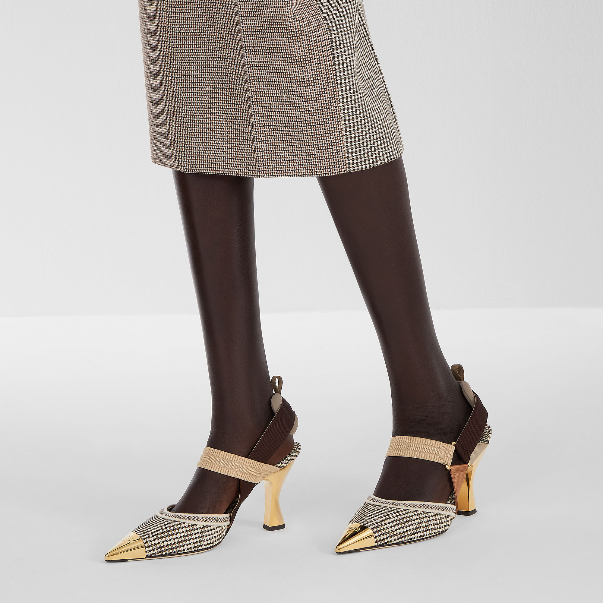 tufli-fendi-bezhevye4_f10351060