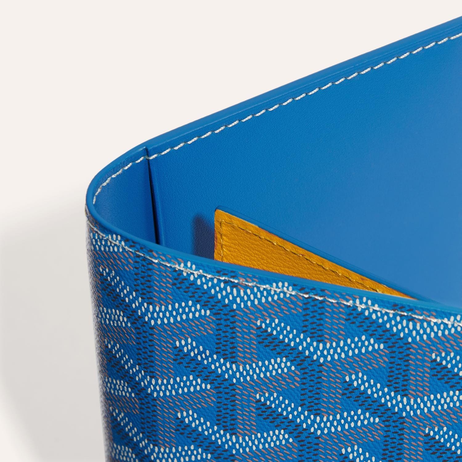 oblozhka-goyard-grenelle-sinyaya2_m10286650