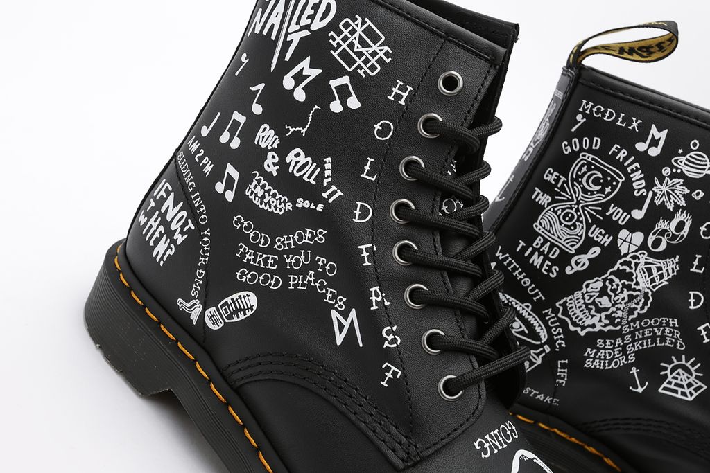 Ботинки-Dr.martens-Scribble-Backhand-Черные5_F10382570-1.jpeg