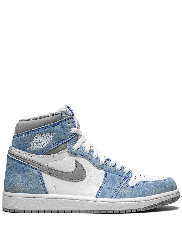 Кроссовки-Nike-Air-Jordan-1-Retro-High-Hyper-Royal-Голубые1_M10392030-1.jpeg