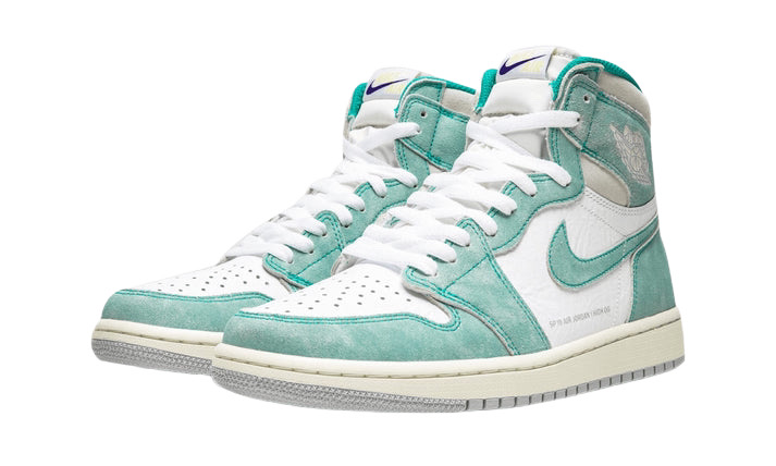 Кроссовки-Nike-Air-Jordan-1-Retro-High-Og-Голубые_M10392080-1.jpeg