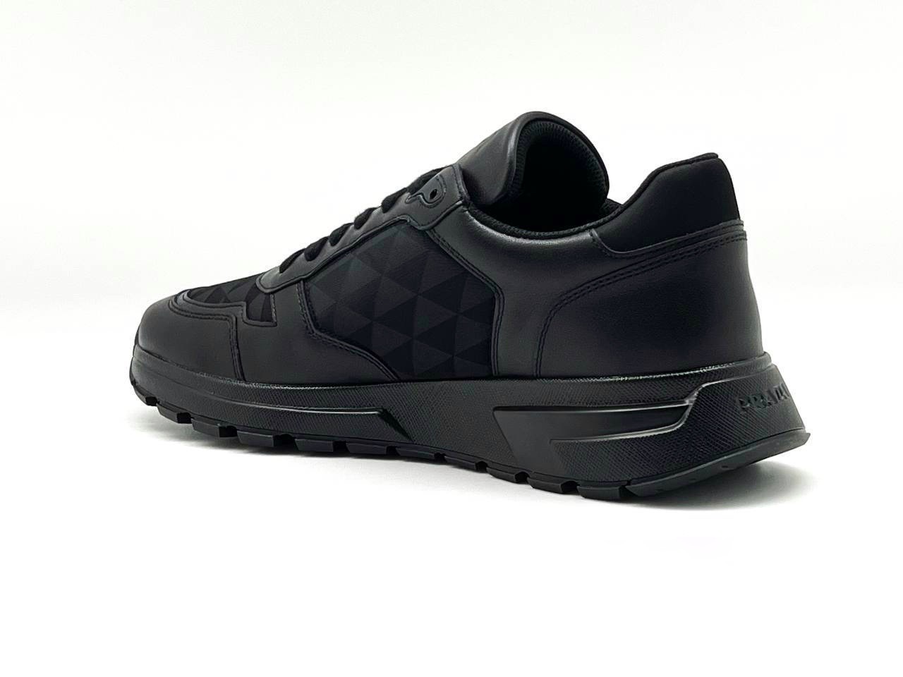 Кроссовки-Prada-Prax-1-Черные1_M10363440-1.jpeg