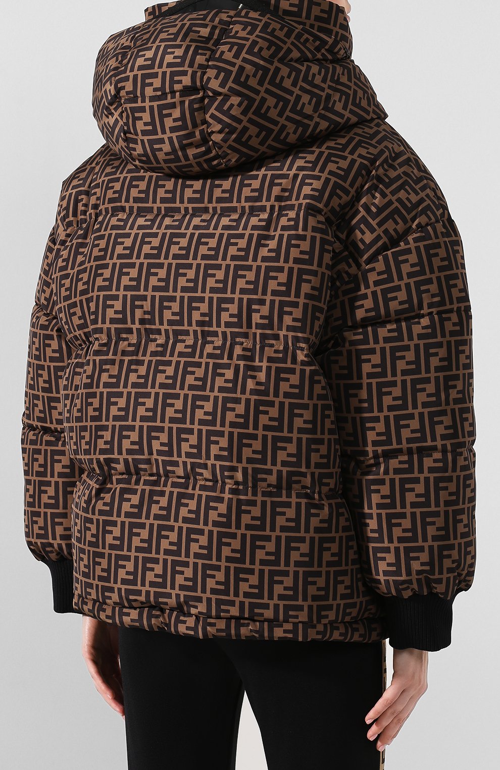 Куртка-Fendi-Zucca-Темно-коричневая5_F10380250-1.jpeg
