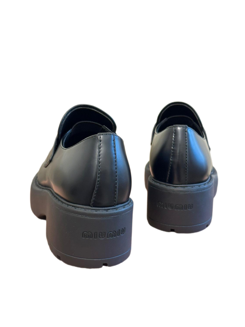 Лоферы-Miu-Miu-Miu-Miu-Черные1_F10365780-1.jpeg