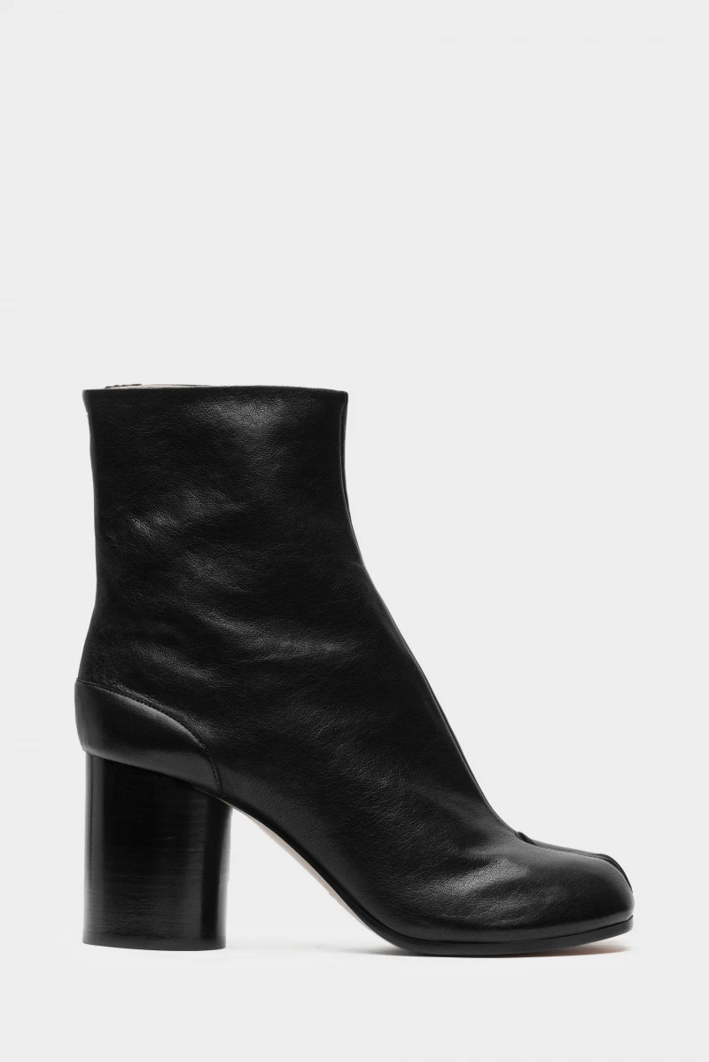 Сапоги-Maison-Margiela-Tabi-Черные1_F10364140-1.webp